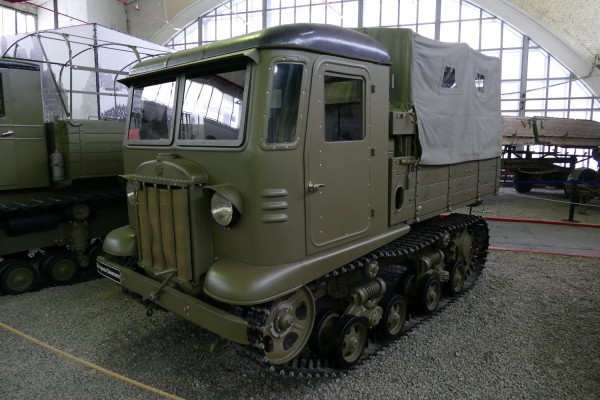 На выставке «Моторы войны» состоится динамический показ, приуроченный к 90-летию начала выпуска ГАЗ-АА